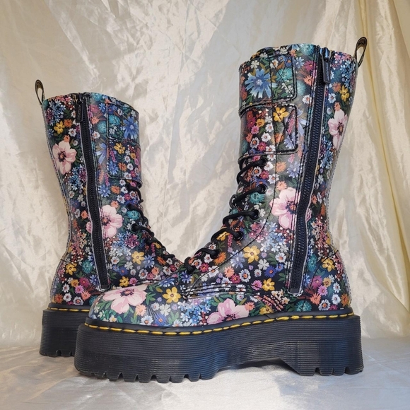 Dr. Martens Jagger Wanderlust floral mid-calf platform leather boots - Picture 4 of 8